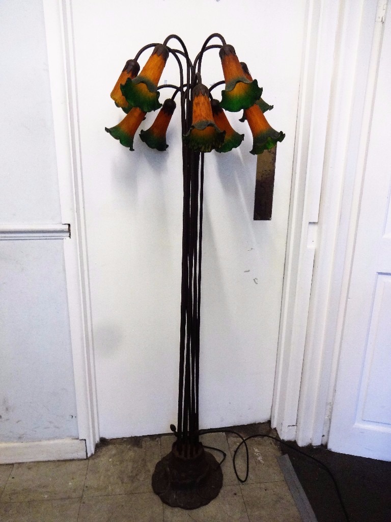lily floor lamp